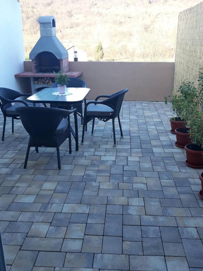 Tri Srece Apartment Ogulin Luaran gambar