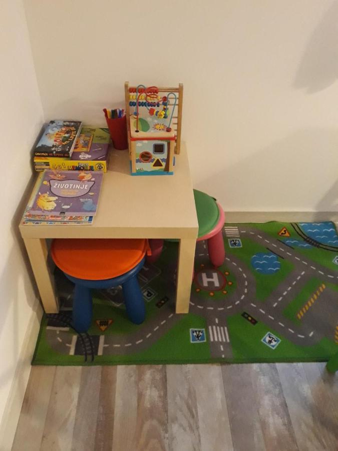 Tri Srece Apartment Ogulin Luaran gambar