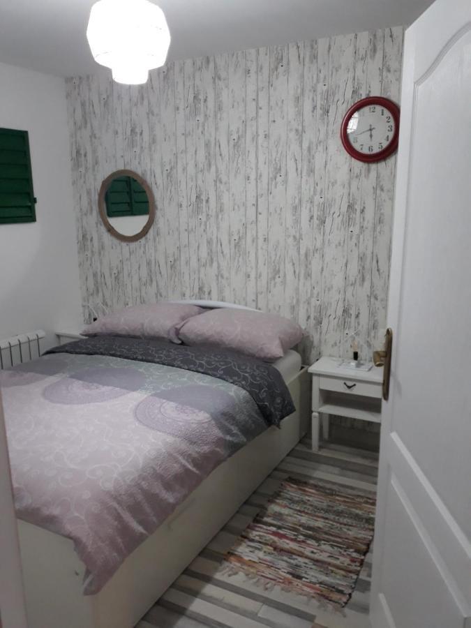 Tri Srece Apartment Ogulin Luaran gambar